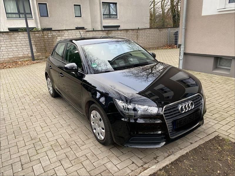 Gebraucht Audi A1 Sportback Sport 86 PS (63 kW) 2015 Schwarz Kleinwagen