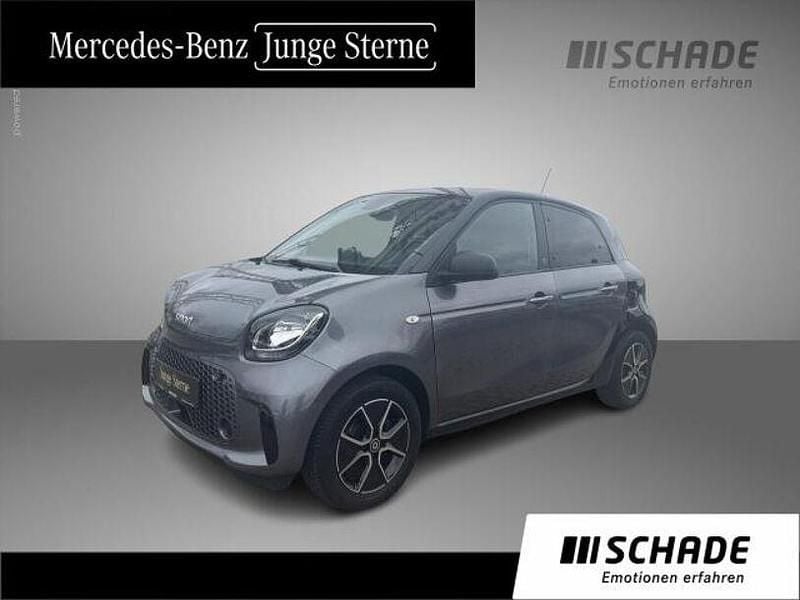 Grau Gebraucht 2020 Smart ForFour Electric Drive Passion Limousine | 7.450 € (Guter Preis) - Bild 1/4
