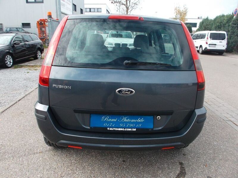 Gebraucht Ford Fusion Viva 80 PS (58 kW) 2005 Grau Limousine