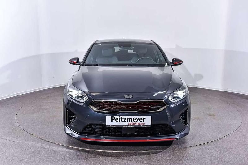 Gebraucht Kia ProCeed GT 204 PS (150 kW) 2021 (h8g) dark penta metal m Coupé