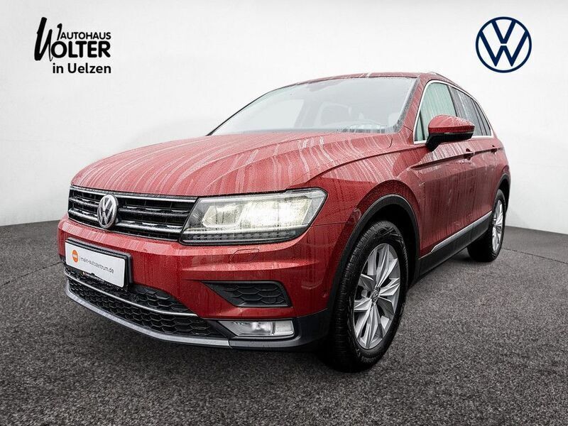 Rot Gebraucht 2016 VW Tiguan Highline SUV | 22.190 € (Fairer Preis) - Bild 1/4
