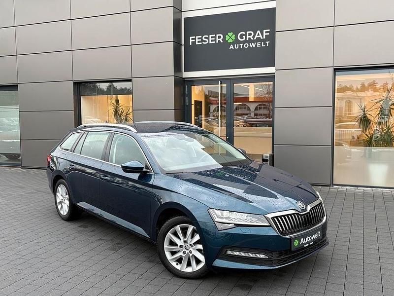 Gebraucht Skoda Superb Ambition 150 PS (110 kW) 2019 Blau Kombi