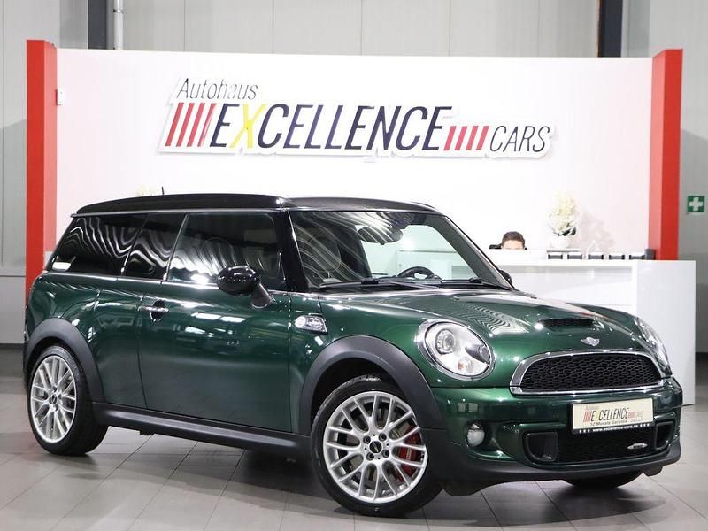 British racing green ii Gebraucht 2011 Mini John Cooper Works Clubman Chili Kombi | 11.444 € (Fairer Preis) - Bild 1/4