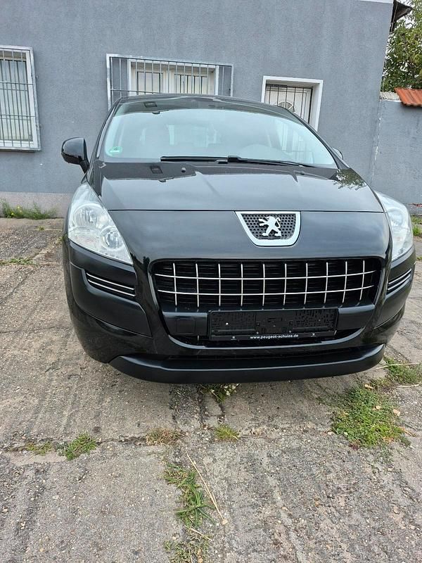 Schwarz Gebraucht 2009 Peugeot 3008 Kombi | 2.660 € (Fairer Preis) - Bild 1/4