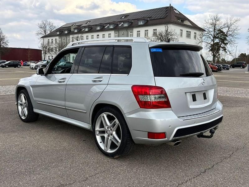 Gebraucht Mercedes GLK250 204 PS (150 kW) 2010 Silber SUV