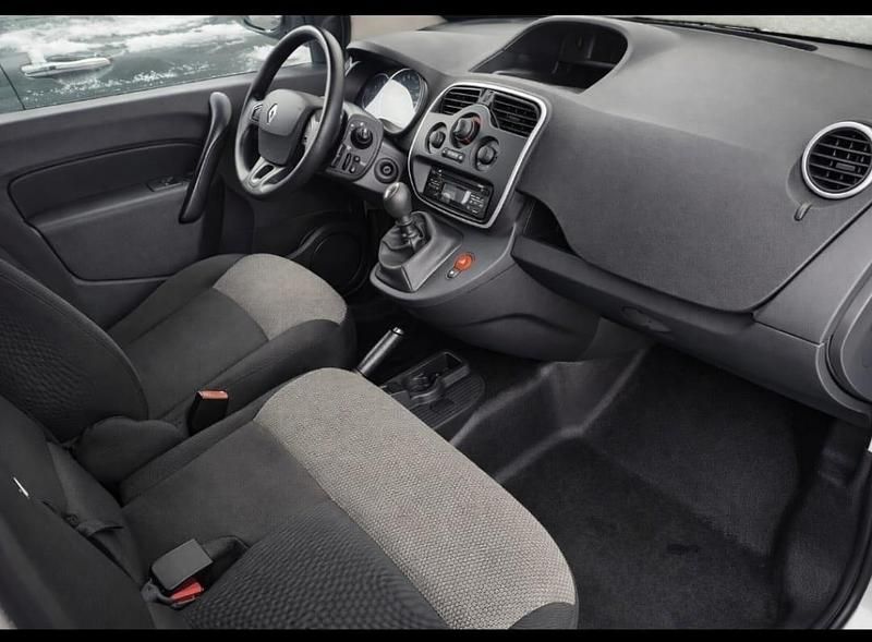 Gebraucht Renault Kangoo 130 PS (95 kW) 2021 Weiß Van / Kleinbus