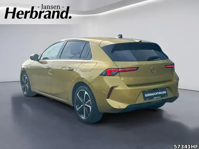 Używany Opel Astra Edition 181 KM (133 kW) 2022 Żółty Kombi