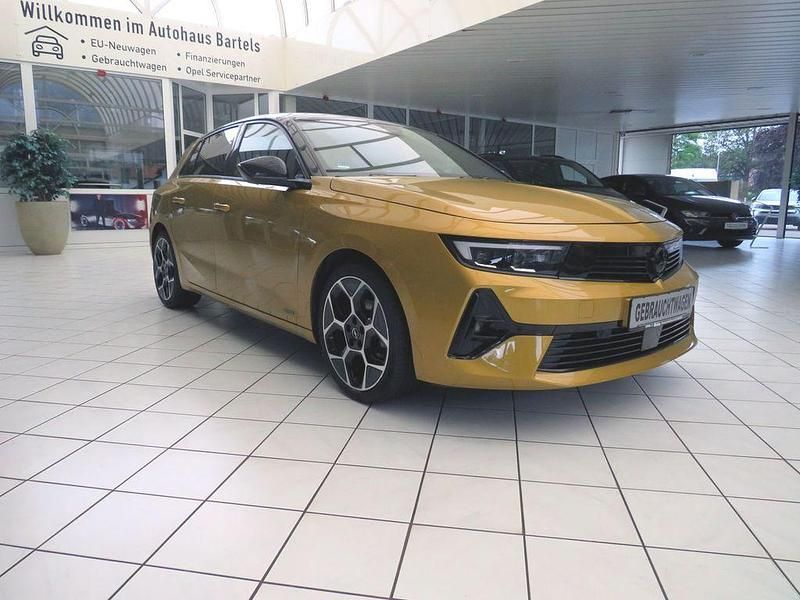 Gebraucht Opel Astra Ultimate 131 PS (96 kW) 2022 Gelb Limousine