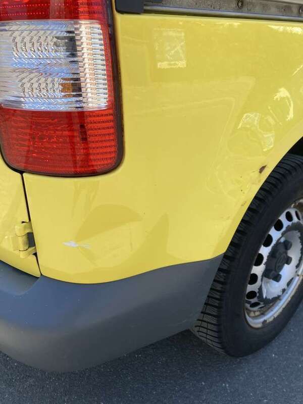 Gelb Gebraucht 2009 VW Caddy Van / Kleinbus | 4.800 € (Superpreis) - Bild 1/4