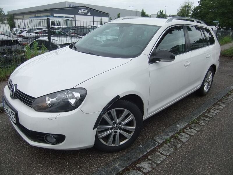 Weiß Gebraucht 2012 VW Golf VI Style Kombi | 3.200 € (Guter Preis) - Bild 1/4