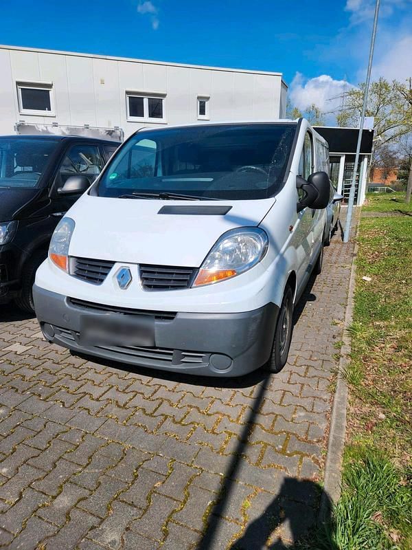 Gebraucht Renault Trafic 90 PS (66 kW) 2007 Weiß Van / Kleinbus
