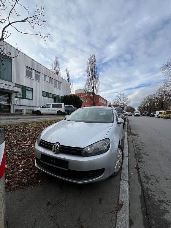 Gebraucht VW Golf VII Comfortline 105 PS (77 kW) 2012 Schwarz Limousine