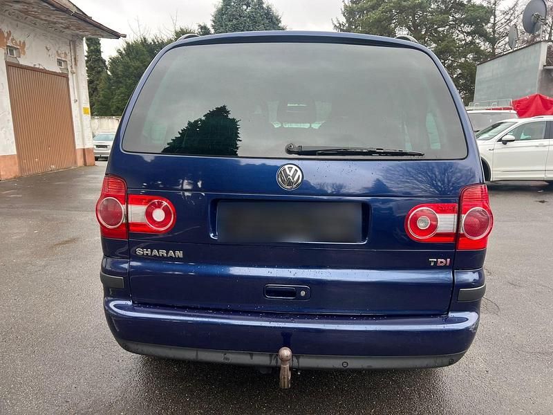 Gebraucht VW Sharan 130 PS (95 kW) 2004 Blau Van / Kleinbus