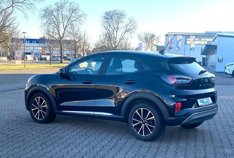 Gebraucht Ford Puma Titanium 125 PS (91 kW) 2021 Schwarz SUV