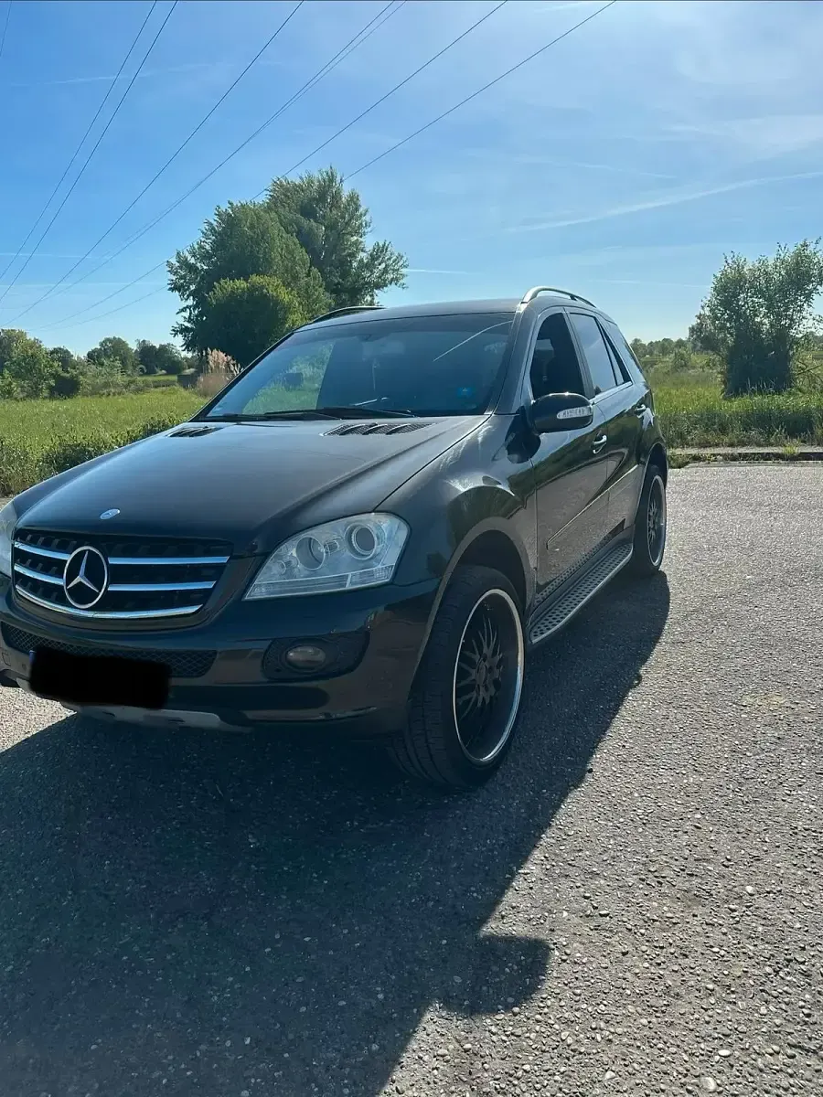 Gebraucht Mercedes ML280 190 PS (139 kW) 2008 Schwarz SUV