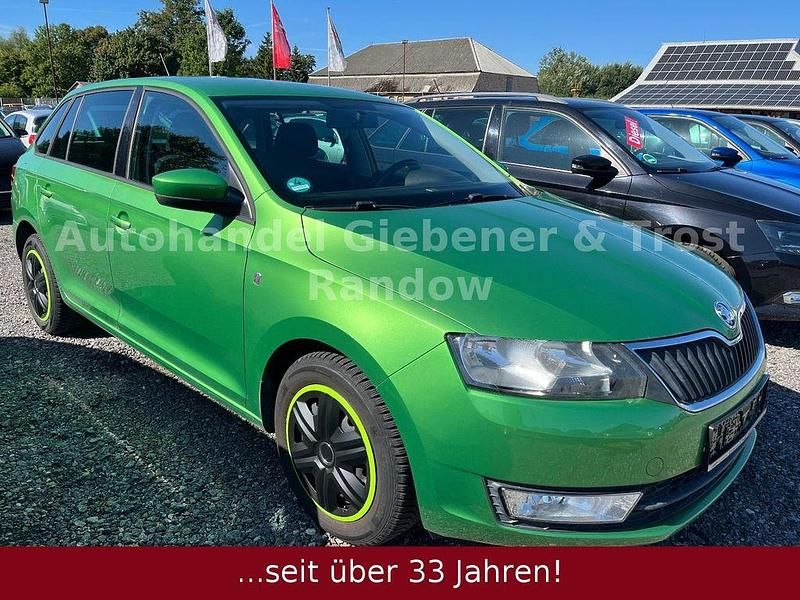 Grün Gebraucht 2014 Skoda Rapid Ambition Limousine | 8.500 € (Fairer Preis) - Bild 1/4