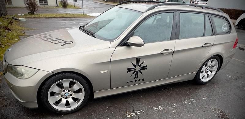 Gebraucht BMW 320 170 PS (125 kW) 2007 Braun Kombi
