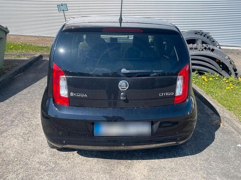 Gebraucht Skoda Citigo 65 PS (47 kW) 2014 Schwarz Kleinwagen