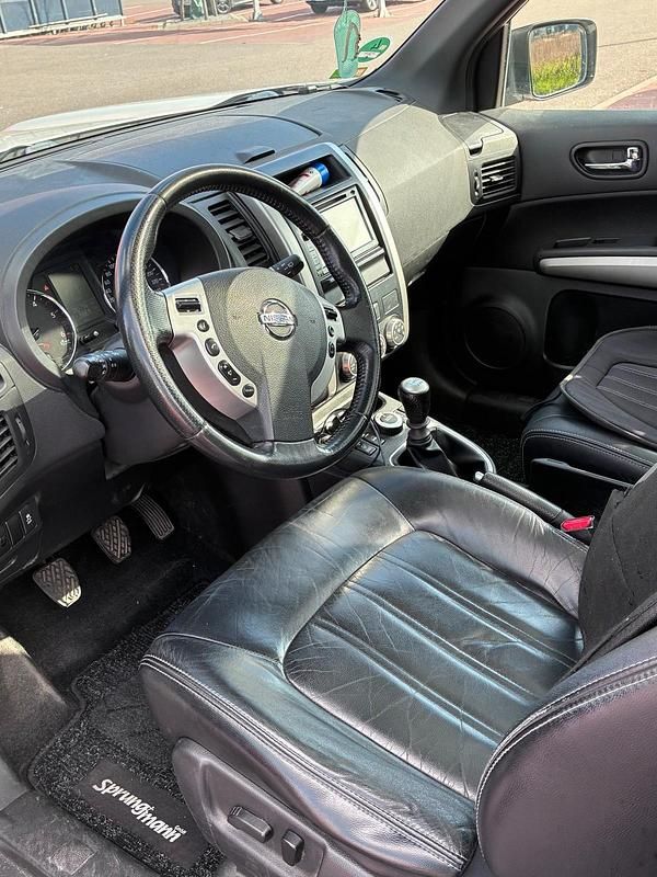 Gebraucht Nissan X-Trail 173 PS (127 kW) 2012 Weiß SUV