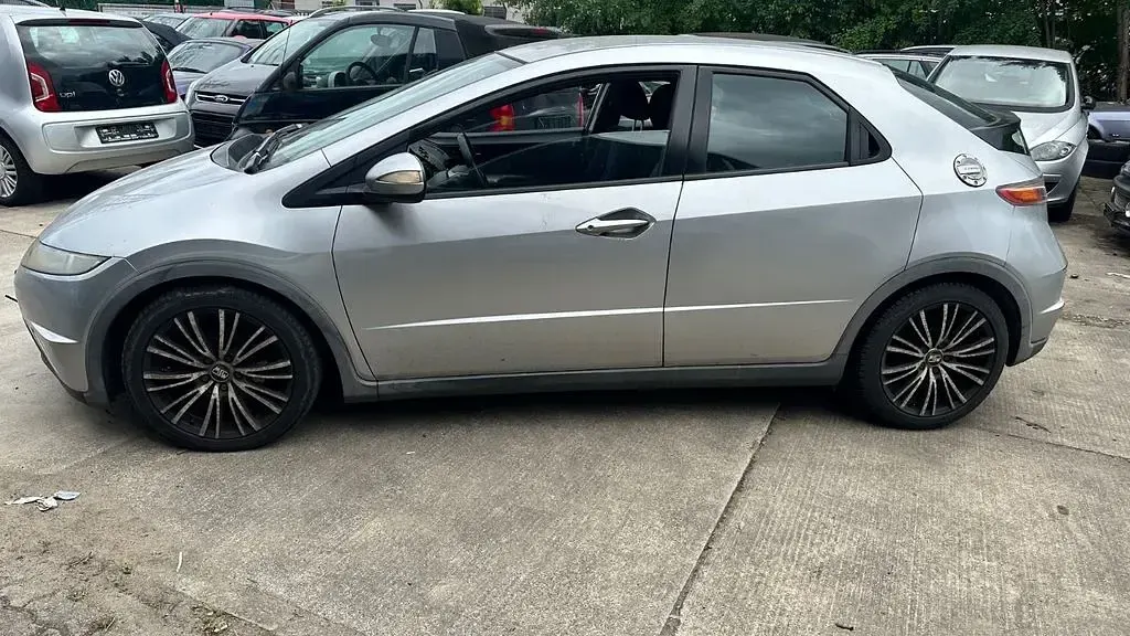 Gebraucht Honda Civic Sport 140 PS (102 kW) 2008 Silber Limousine