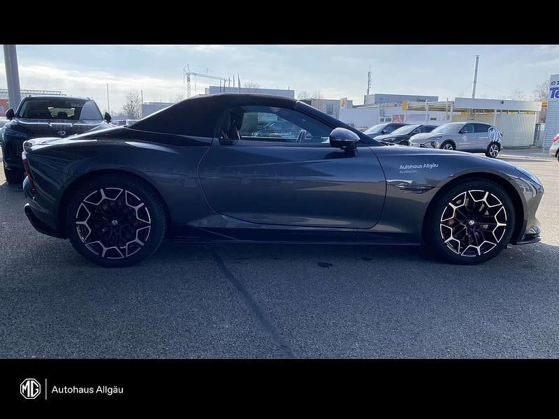 Gebraucht MG Cyberster 250 kW (340 PS) 2025 Andes grey Cabrio