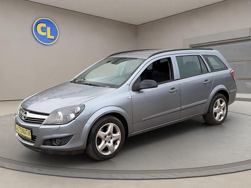 Gebraucht Opel Astra Edition 116 PS (85 kW) 2008 Grau Limousine