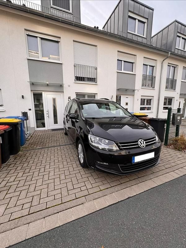 Schwarz Gebraucht 2011 VW Sharan Style Van / Kleinbus | 7.500 € (Fairer Preis) - Bild 1/4