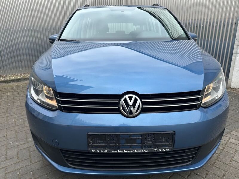 Gebraucht VW Touran Trendline 90 PS (66 kW) 2011 Blau Van / Kleinbus