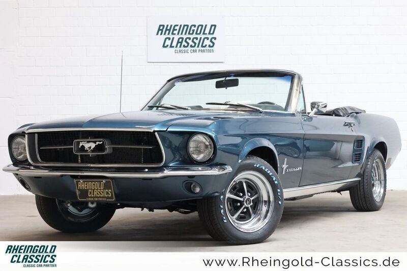 Blau Gebraucht 1967 Ford Mustang Cabrio | 76.800 € - Bild 1/3