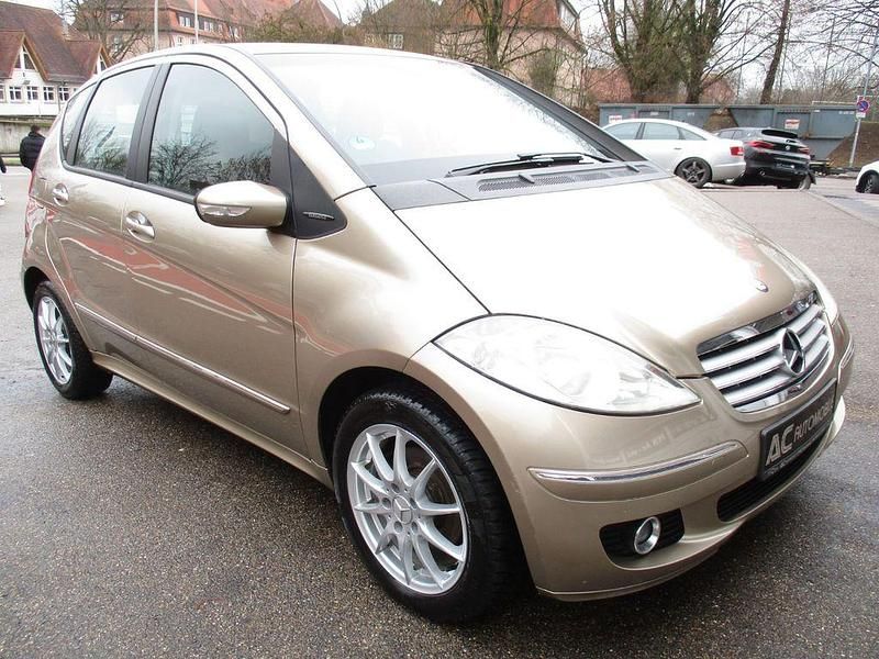 Gebraucht Mercedes A150 Elegance 95 PS (69 kW) 2005 Gold Limousine