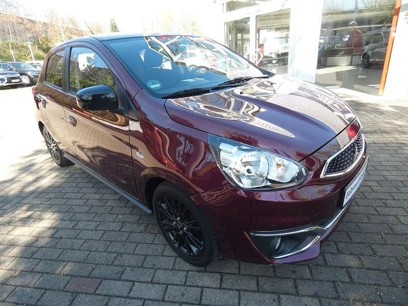 Gebraucht Mitsubishi Space Star Active 80 PS (58 kW) 2019 Rot Kleinwagen