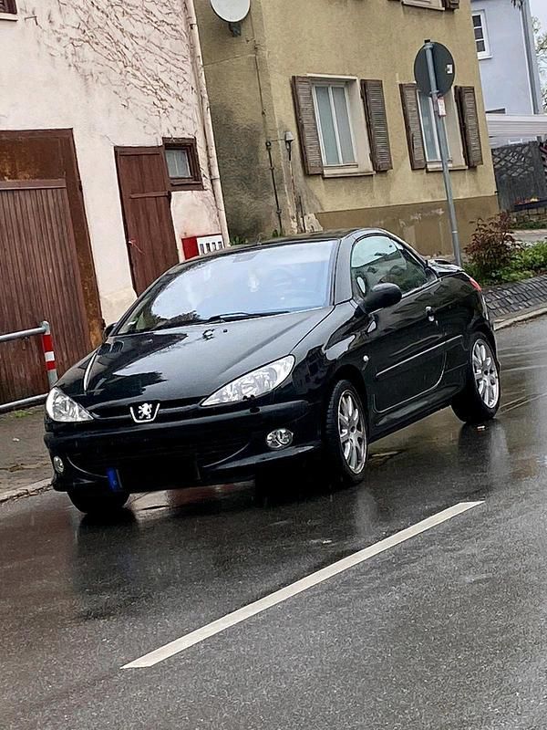 Gebraucht Peugeot 206 109 PS (80 kW) 2003 Schwarz Kleinwagen