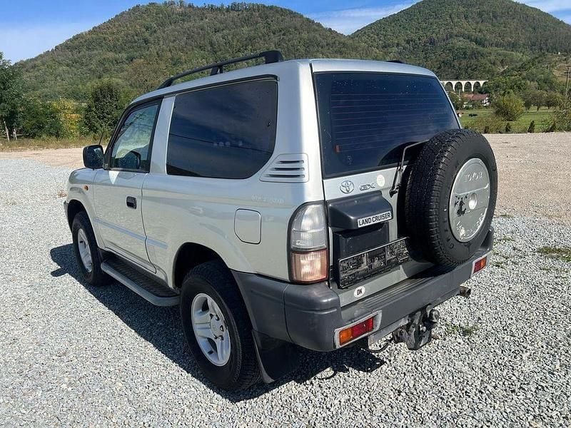 Gebraucht Toyota Land Cruiser 178 PS (130 kW) 2002 Silber SUV