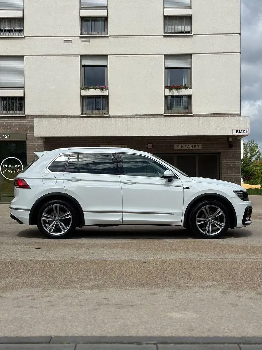 Gebraucht VW Tiguan R-line 125 PS (91 kW) 2017 Weiß SUV
