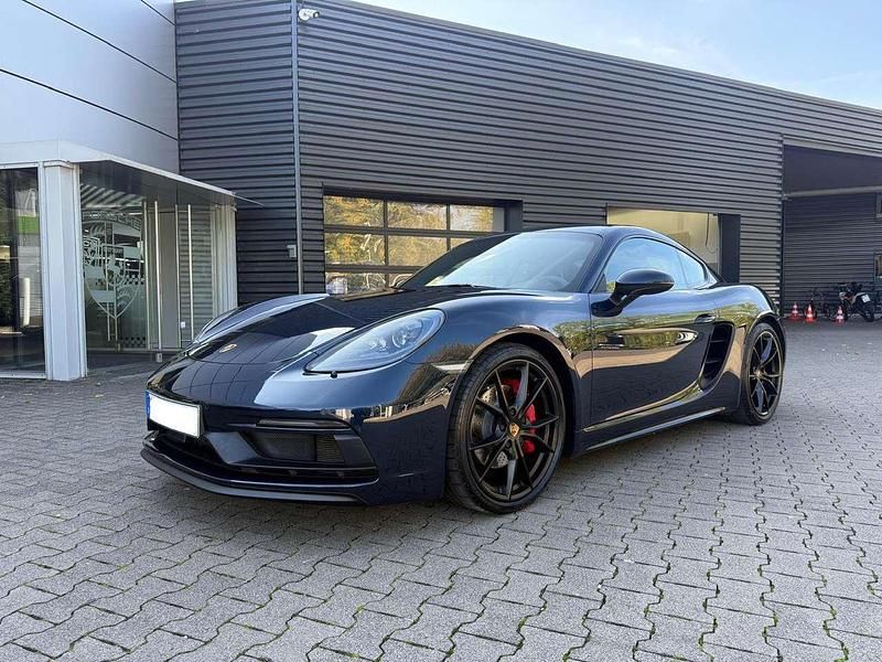 Blau Gebraucht 2019 Porsche 718 Cayman Coupé | 54.900 € - Bild 1/4