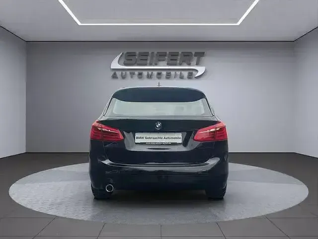 Gebraucht BMW 216 Active Tourer Advantage 116 PS (85 kW) 2019 Black sapphire metallic Van / Kleinbus