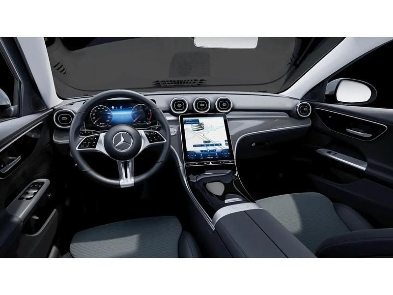 Gebraucht Mercedes C220 Avantgarde 200 PS (147 kW) 2022 Grau Kombi