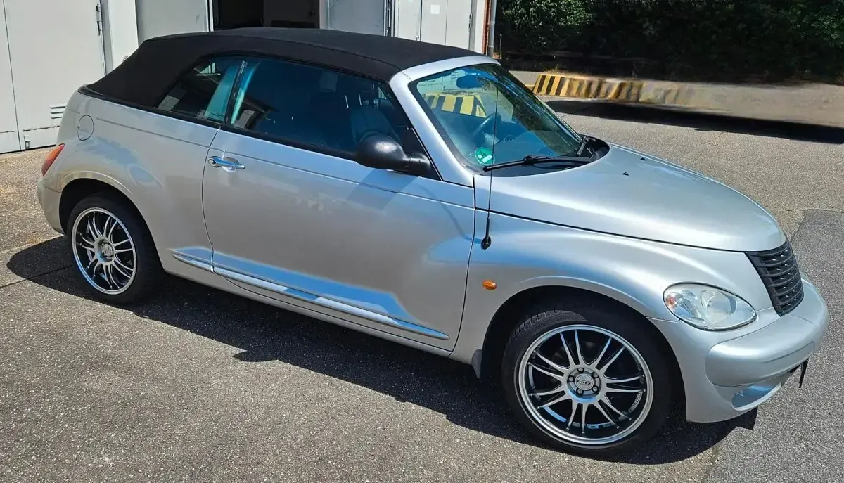 Używany Chrysler PT Cruiser 143 KM (105 kW) 2005 Srebrny Kabriolet