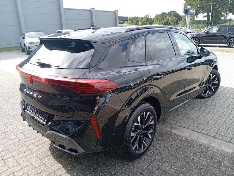 Second-hand Cupra Terramar 150 CP (110 kW) 2025 Negru SUV