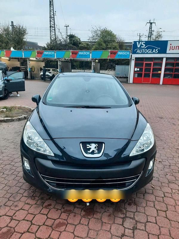 Blau Gebraucht 2008 Peugeot 308 Limousine | 1.999 € (Fairer Preis) - Bild 1/4