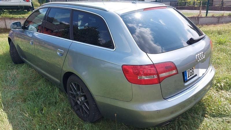 Grau Gebraucht 2010 Audi A6 S-Line Kombi | 5.999 € (Fairer Preis) - Bild 1/4