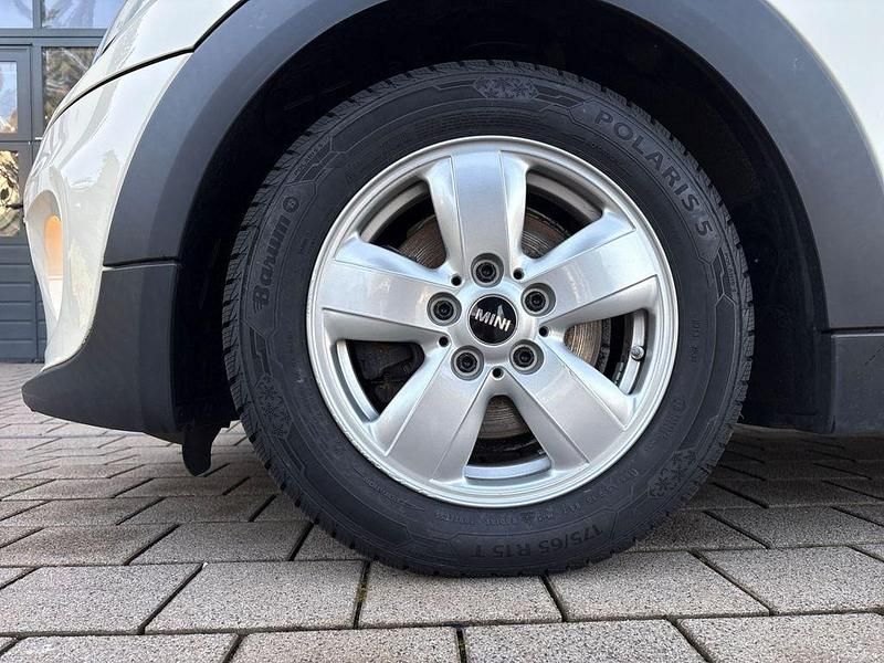 Gebraucht Mini Cooper Pepper 136 PS (100 kW) 2015 Weiß Kleinwagen