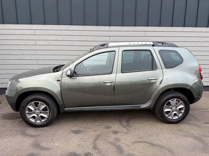 Gebraucht Dacia Duster Prestige 125 PS (91 kW) 2014 Grün SUV