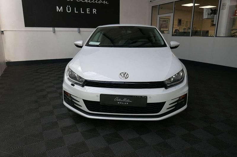 Gebraucht VW Scirocco 125 PS (91 kW) 2016 Weiß Coupé