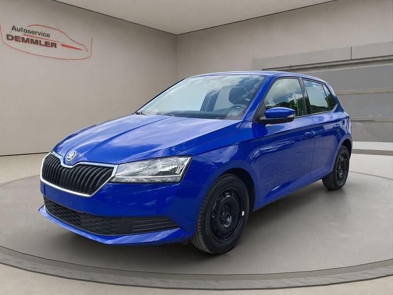 Blau Gebraucht 2019 Skoda Fabia Cool Plus Limousine | 7.900 € (Fairer Preis) - Bild 1/4