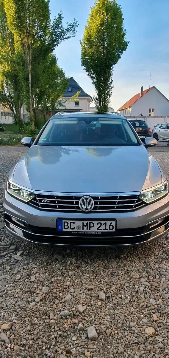Gebraucht VW Passat R-line 190 PS (139 kW) 2019 Silber Kombi