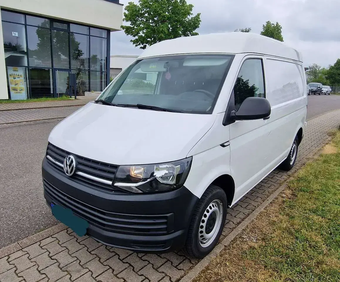 Gebraucht VW T6.1 150 PS (110 kW) 2019 Weiß Van