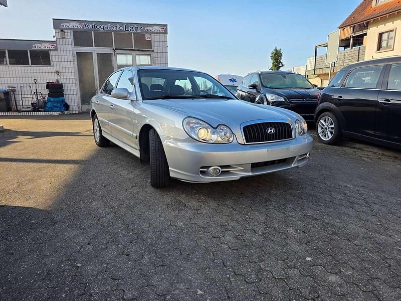 Gebraucht Hyundai Sonata GLS 171 PS (125 kW) 2003 Silber Limousine