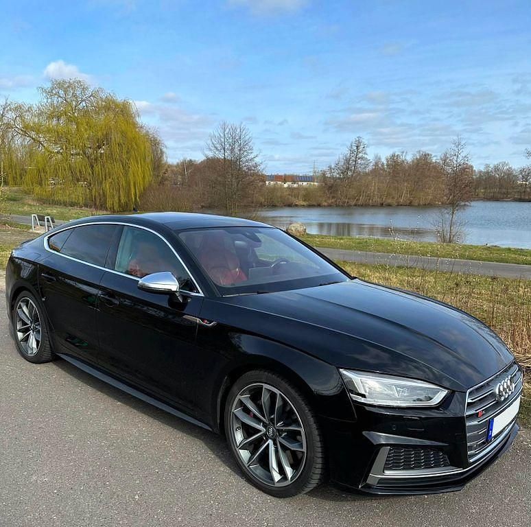Schwarz Gebraucht 2019 Audi S5 Sportback Sport Kleinwagen | 36.500 € (Fairer Preis) - Bild 1/4