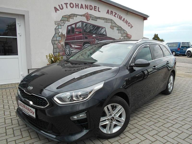 Schwarz Gebraucht 2019 Kia Ceed Sportswagon Vision Kombi | 13.590 € (Guter Preis) - Bild 1/4